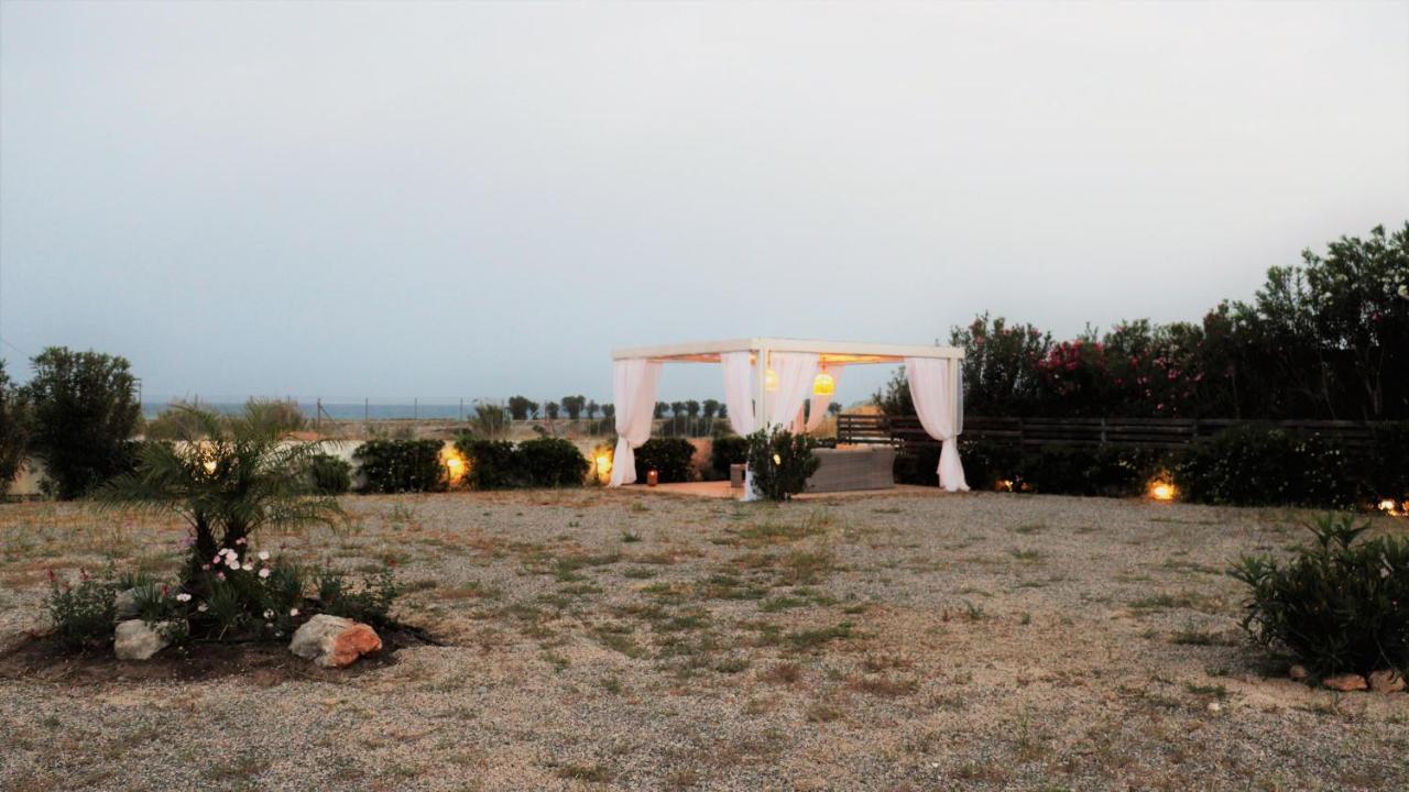 S-Eva Resort 科林比亚 外观 照片